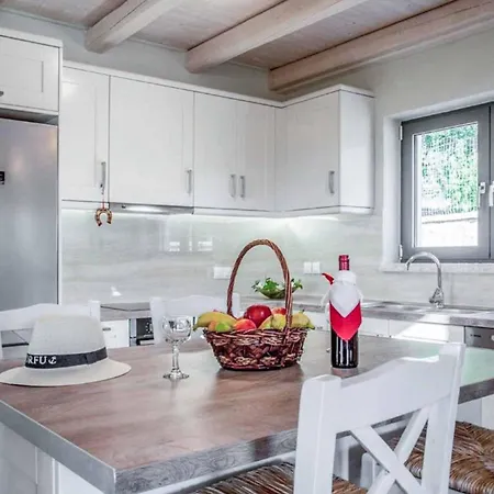 Irida Garden * Ágios Ioánnis